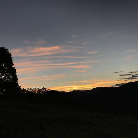 Apartamento Ferias Fazenda Usina 1 ボカイーナ・デ・ミナス エクステリア 写真