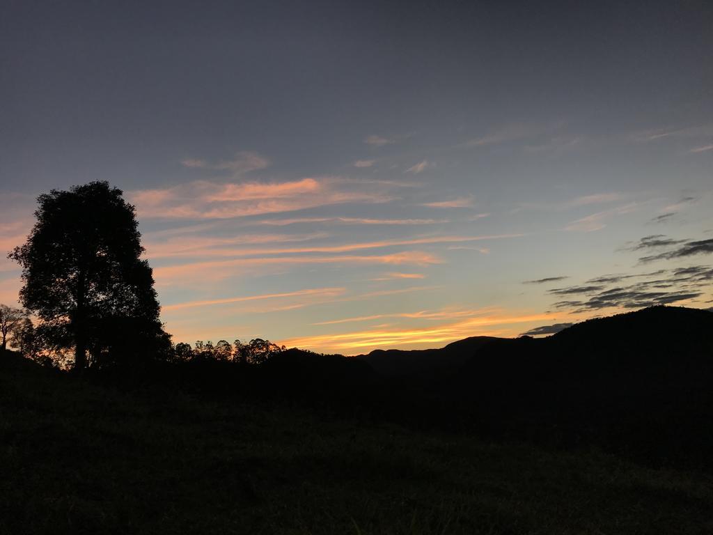 Apartamento Ferias Fazenda Usina 1 ボカイーナ・デ・ミナス エクステリア 写真